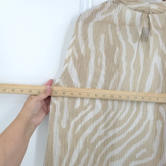 Chico's Beige and White Zebra Print Cardigan and Tank Set - Picture 14 of 16